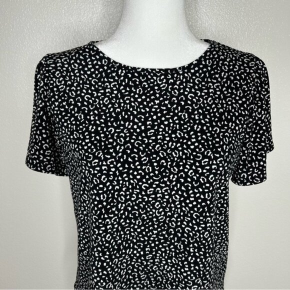 Banana Republic Womens Black Animal Print Jersey Blouse Flutter Sleeve Size S - Picture 2 of 10